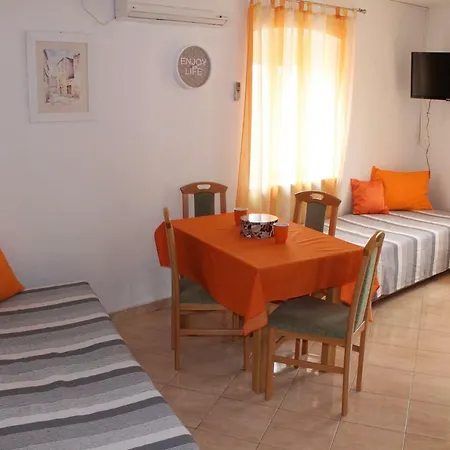 Apartment Delfin *